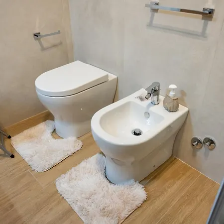 فندق مبيت وإفطار Benvenuti Al Centro 4*