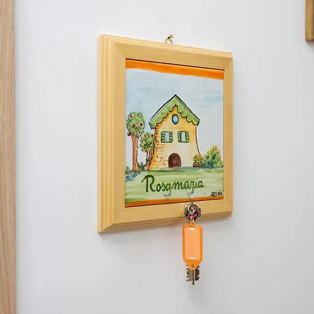 Benvenuti Al Centro Oda ve Kahvaltı Caserta